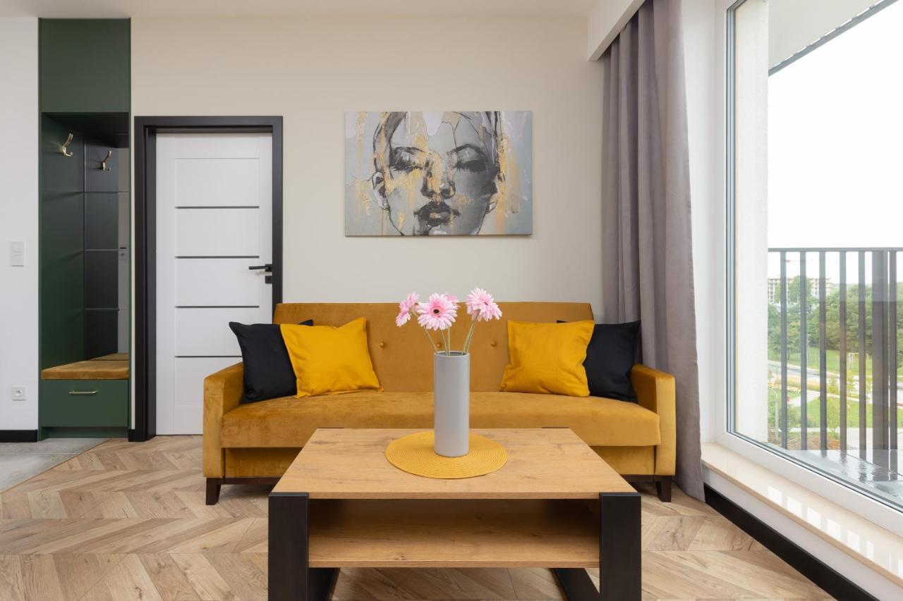 Home Factory Estate Praga Kotsisa By Noclegi Renters Warsaw Exterior photo